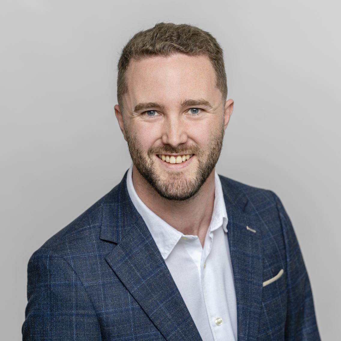 Ciarán Keenan - Senior Life & Pensions Administrator – Financial Advisor
